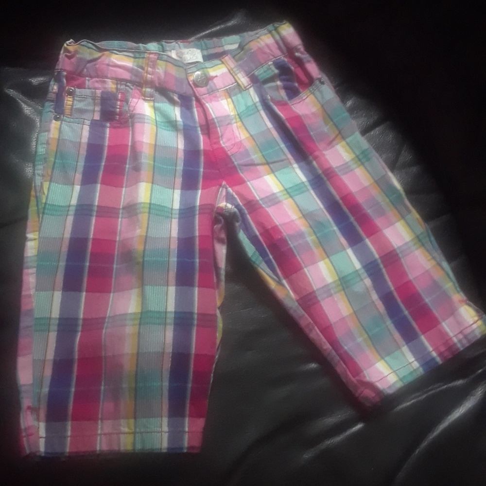 Children's Place girls multi color shorts.